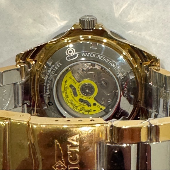 INVICTA GRAND DIVER WATCH - Picture 8 of 14